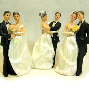 Bride & Groom Figurines